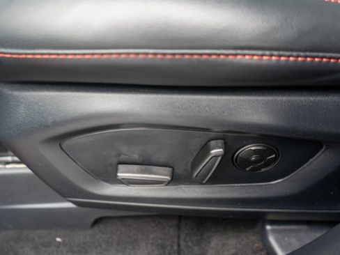 Used 2025 Ford Explorer ST image 21