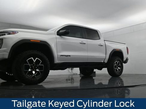 Used 2024 GMC Canyon AT4X AWD/4WD image 32