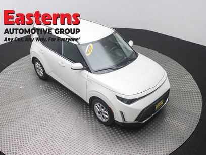 Used 2024 Kia Soul LX w/ Option Group 015