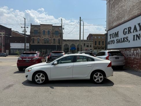 Used 2013 Volvo S60 T5 FWD image 5