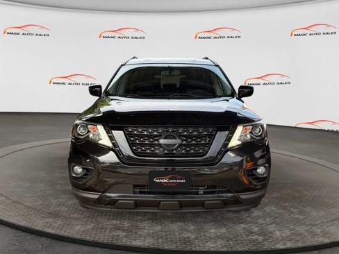 Used 2019 Nissan Pathfinder SV w/ Rock Creek Edition AWD/4WD image 2