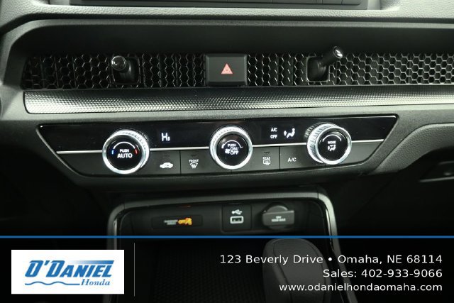 Used 2024 Honda CR-V LX image 32