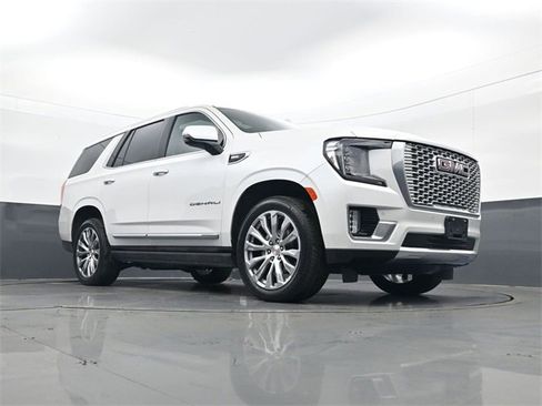 Certified 2022 GMC Yukon Denali image 24