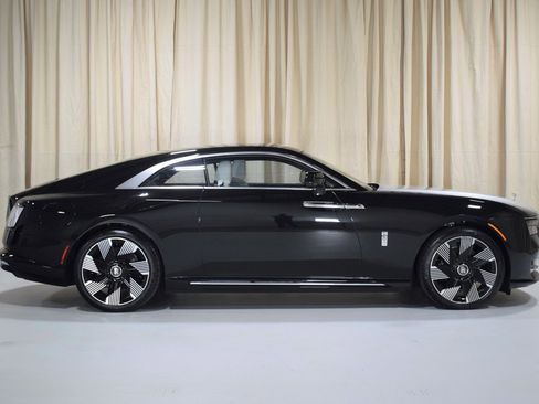 New 2024 Rolls-Royce Spectre w/ Spectre Launch Package image 8