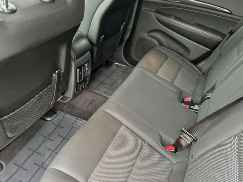 Used 2016 Jeep Grand Cherokee Laredo 75th Anniversary image 4