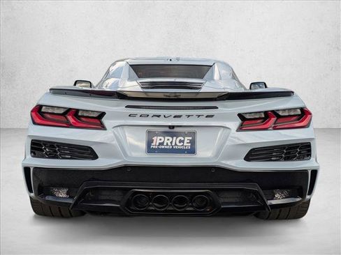 Used 2024 Chevrolet Corvette Z06 w/ Stealth Interior Trim Package image 7