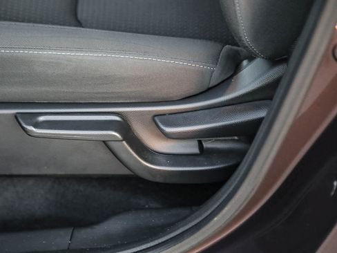 Used 2021 Honda HR-V EX image 19