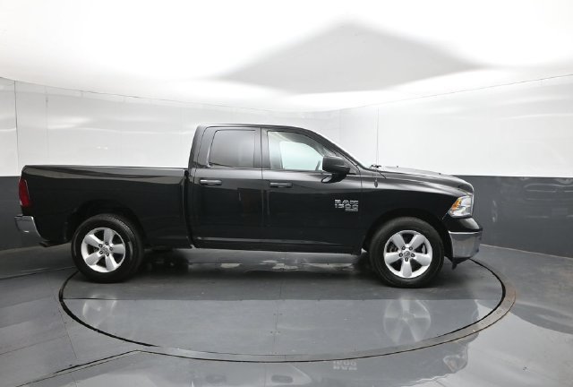 Used 2024 RAM 1500 Classic SLT AWD/4WD image 15