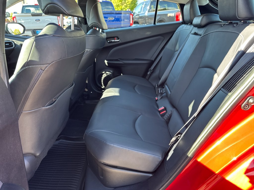 Used 2021 Toyota Prius Prime XLE FWD image 15