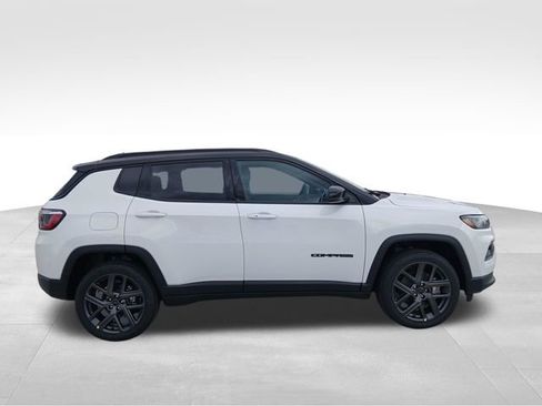 New 2026 Jeep Compass Limited image 6