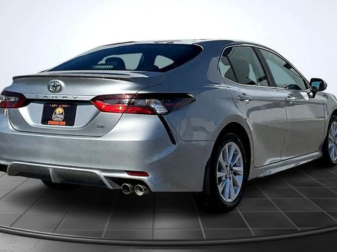 Used 2024 Toyota Camry SE image 23