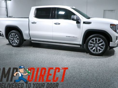 Used 2022 GMC Sierra 1500 Denali w/ Denali Reserve Package AWD/4WD image 6