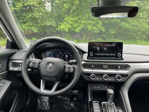 New 2025 Acura Integra image 20