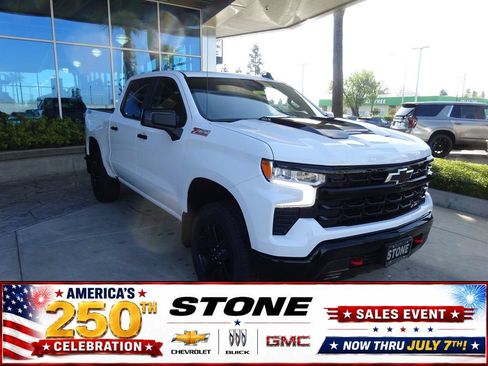 New 2026 Chevrolet Silverado 1500 LT Trail Boss w/ Convenience Package II AWD/4WD image 1