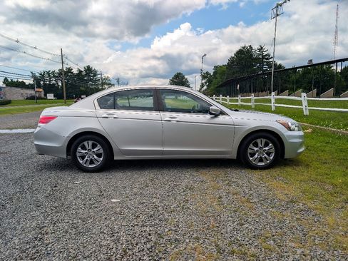Used 2012 Honda Accord LX image 4