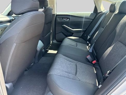 Used 2023 Honda Accord LX image 19