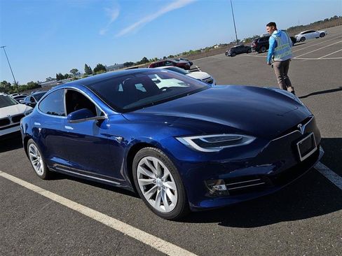 Used 2018 Tesla Model S 75D AWD/4WD image 5