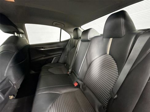 Used 2021 Toyota Camry SE FWD image 25