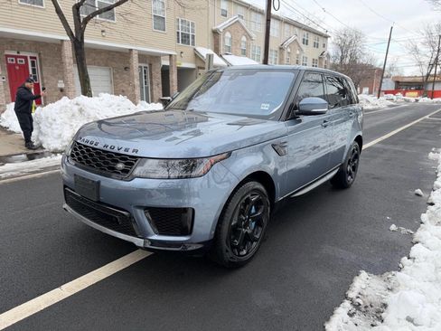 Used 2020 Land Rover Range Rover Sport HSE image 2