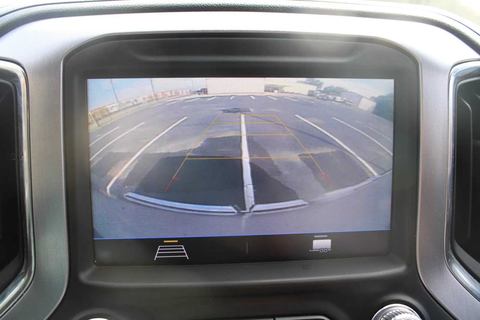 Used 2020 GMC Sierra 1500 Elevation w/ Elevation Value Package RWD image 24