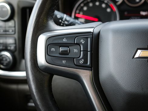 Used 2020 Chevrolet Silverado 1500 LTZ w/ LTZ Premium Package image 17