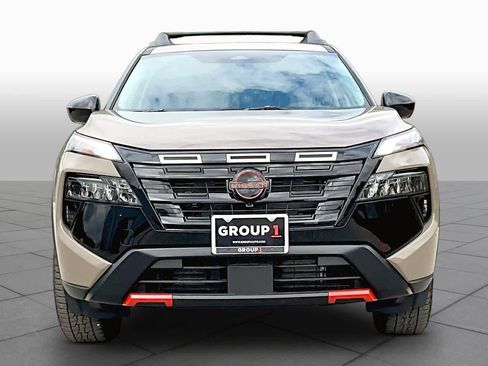 New 2026 Nissan Rogue SV AWD/4WD image 3