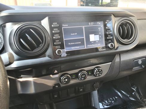 Used 2020 Toyota Tacoma SR w/ SR Convenience Package RWD image 34