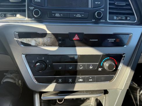 Used 2015 Hyundai Sonata SE w/ Option Group 09 image 13