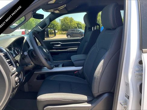 New 2026 RAM 1500 Big Horn AWD/4WD image 9