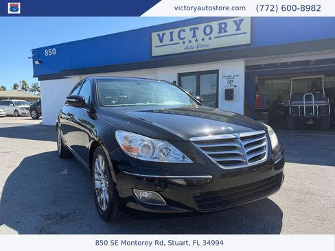 Used 2011 Hyundai Genesis 3.8 w/ Premium Navigation Pkg 3 image 1
