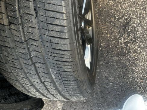 Used 2019 BMW X5 xDrive40i w/ Convenience Package image 4