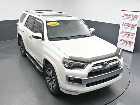 Used 2023 Toyota 4Runner Limited AWD/4WD image 25