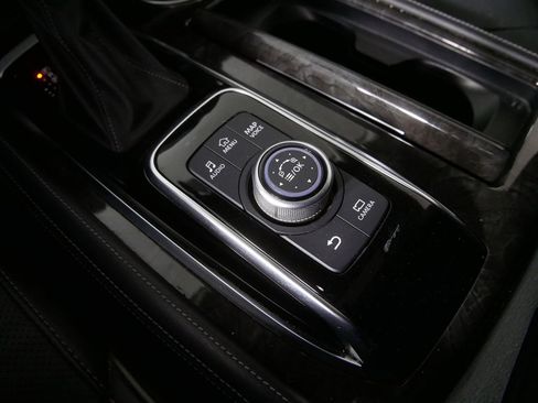 Used 2024 INFINITI QX80 Luxe AWD/4WD image 29