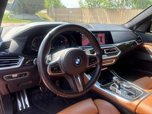Used 2021 BMW X5 xDrive40i w/ M Sport Package AWD/4WD image 13