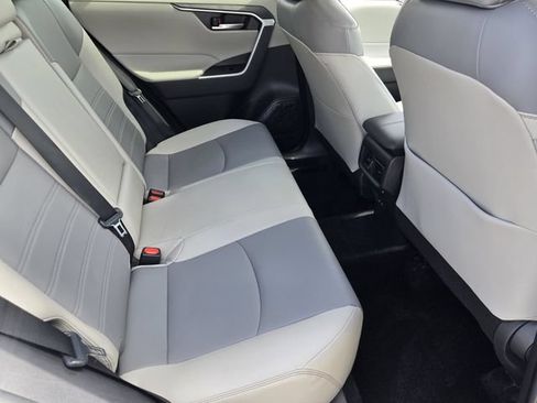 Used 2023 Toyota RAV4 XLE Premium FWD image 17