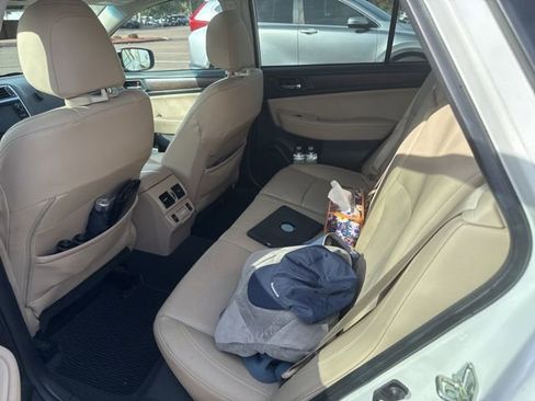 Used 2018 Subaru Outback 2.5i Limited image 6