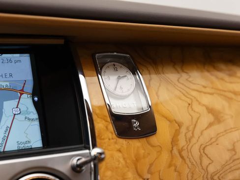 Used 2013 Rolls-Royce Ghost RWD image 30