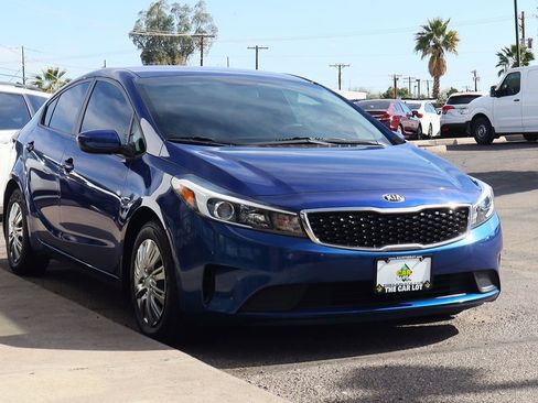Used 2018 Kia Forte LX image 14