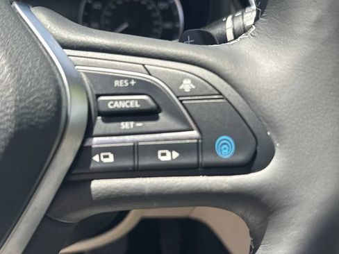 Used 2021 INFINITI QX50 Essential w/ Convenience Package FWD image 28