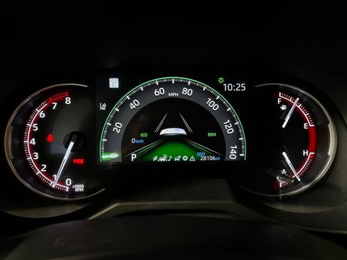 Certified 2025 Toyota RAV4 XLE FWD image 16