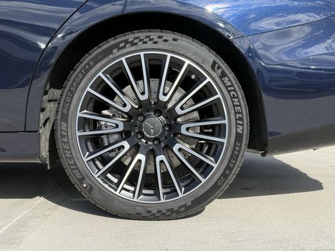 New 2026 Mercedes-Benz E 53 AMG e 4MATIC Sedan image 13