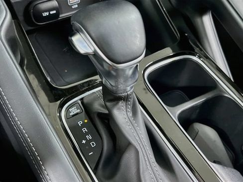 Certified 2024 Kia Telluride EX w/ EX Captain's Chair Package FWD image 17