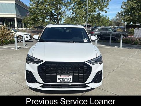 Used 2025 Audi Q3 2.0T Premium w/ Convenience Package image 2