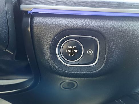 Used 2022 Mercedes-Benz GLS 450 4MATIC image 22