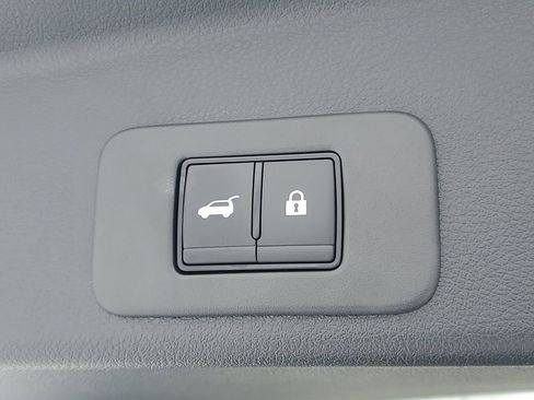 New 2026 Nissan Murano SV image 8