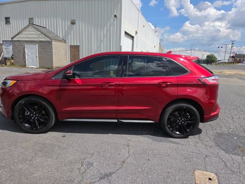Used 2019 Ford Edge ST w/ Equipment Group 401A AWD/4WD image 5