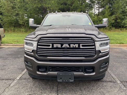Used 2021 RAM 3500 Laramie AWD/4WD image 2
