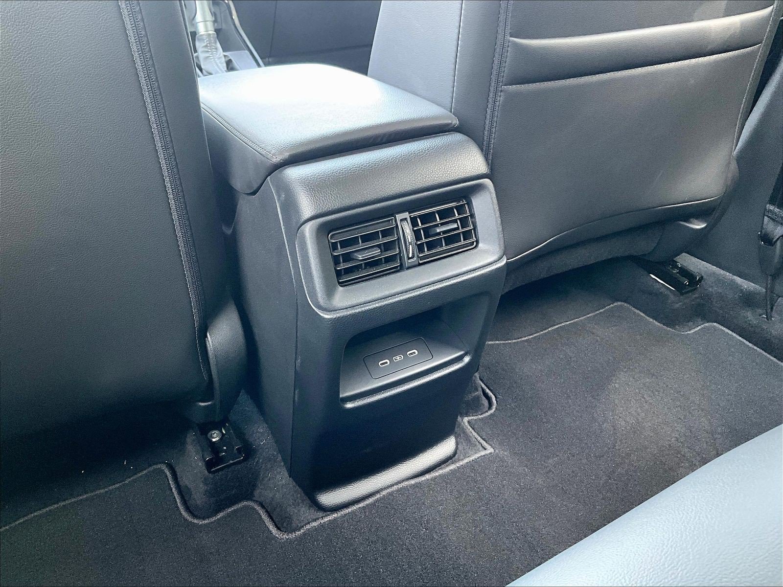 Used 2025 Honda CR-V EX-L image 10