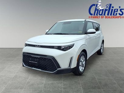 Certified 2024 Kia Soul LX w/ Option Group 015