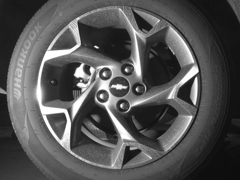 Used 2025 Chevrolet Trax LT FWD image 15